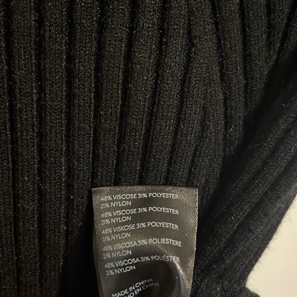 NWT Urban Outfitters Bodycon Ribbed Sweater - Size S - Picture 6 of 6